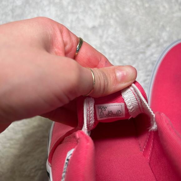 Size 3 - VANS Girls Asher Low Slip On Pink Girly Preppy Skater Girl Casual - Picture 7 of 7